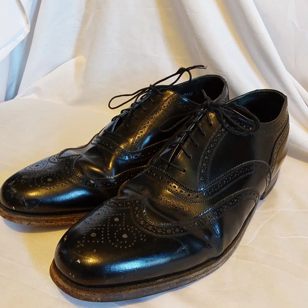 Florsheim  Imperial Kenmoor Black Wingtip Oxford‎ Men's Shoes Size  10 1/2 EEE